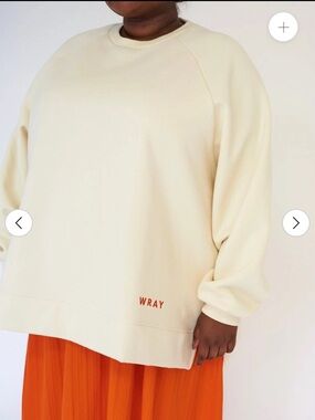 Wray Vinnie Long-sleeve Crewneck Sweatshirt EUC